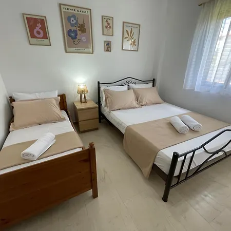 Elfeko Villa *
