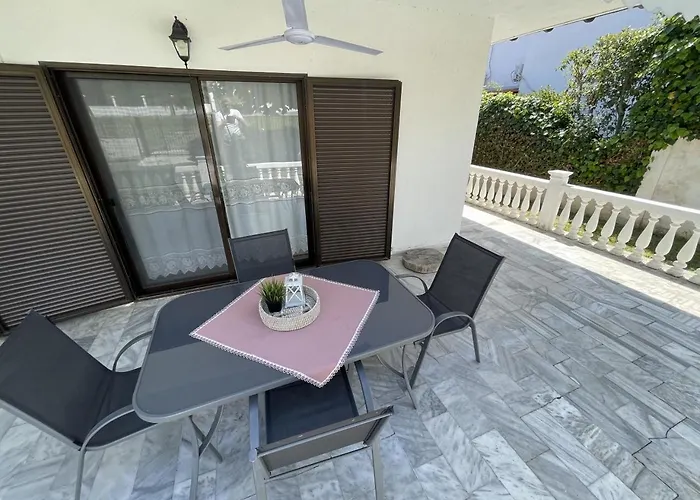 Elfeko Villa Psakoudia